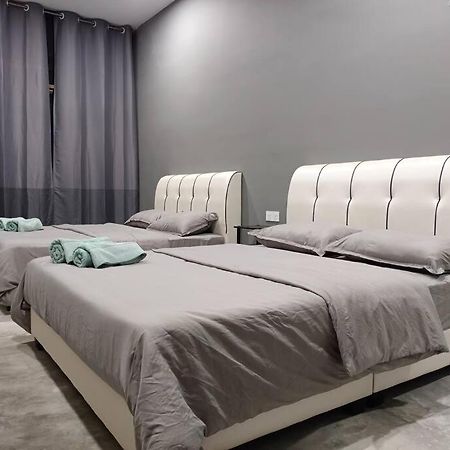 Impian Stay 0.1 Townhouse With 3 Bedrooms. Kuah Esterno foto