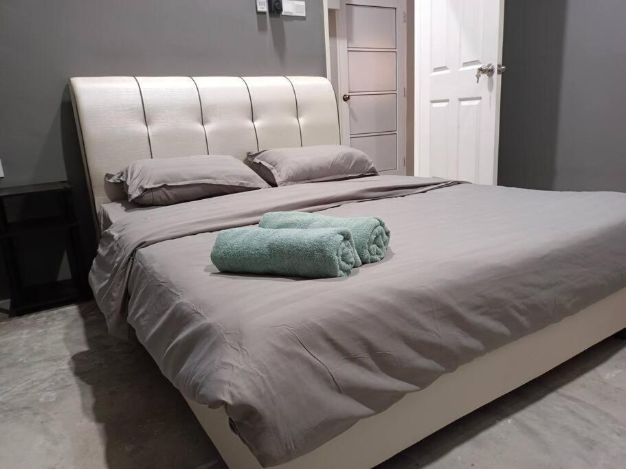 Impian Stay 0.1 Townhouse With 3 Bedrooms. Kuah Esterno foto