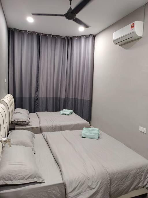 Impian Stay 0.1 Townhouse With 3 Bedrooms. Kuah Esterno foto